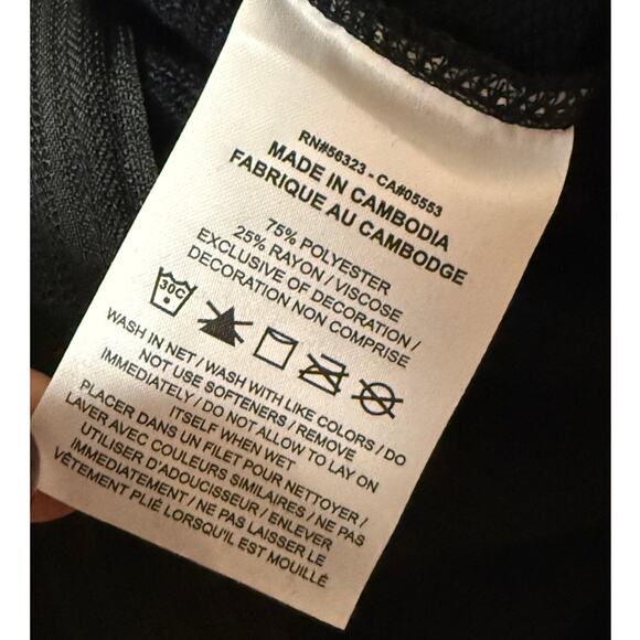 Nike Dri-FIT Quick Dry Sports Hooded Jacket Black Size M CJ4317-010 - Picture 12 of 13